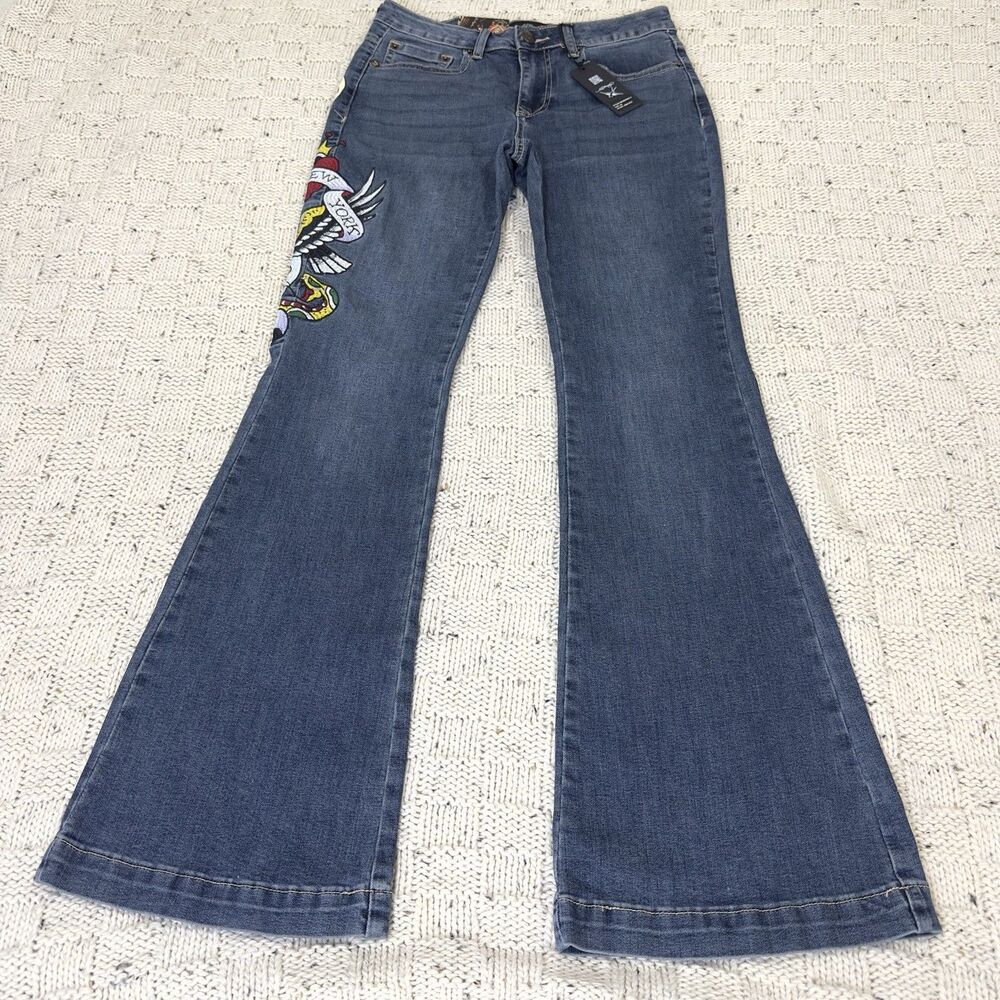 Ed Hardy Women Flare Jeans 28 NWT New York City Skull Eagle Embroidered Y2KDenim - Picture 7 of 14